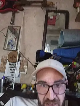 LiimaLiimon Show in webcam