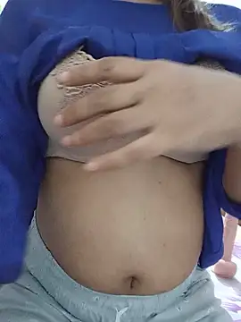 Tanha18's Live XXX Chat