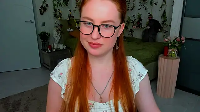 AirySilhouette Chat XXX in diretta