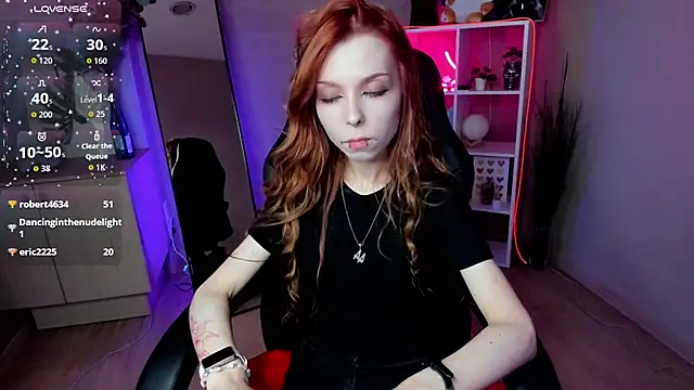 Star_Tarra's Live XXX Chat