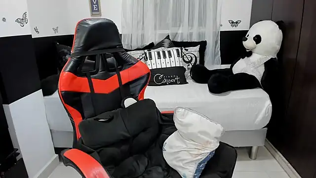 Chat XXX ao vivo de lucy007_