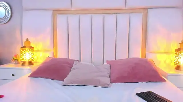 XXX chat uživo modela LiahRose_