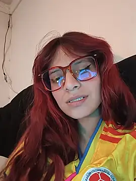RedMeloddy Chat XXX live