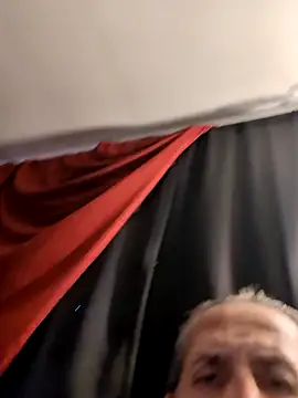bobby69cock Adlı Modelin Canlı XXX Sohbeti