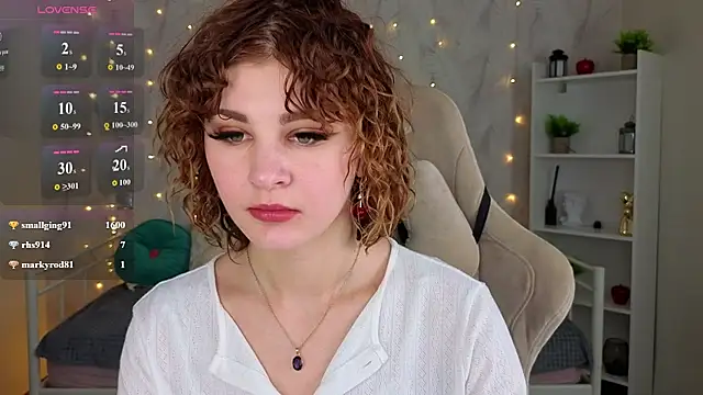 Kira__Fluffy's Live XXX Chat