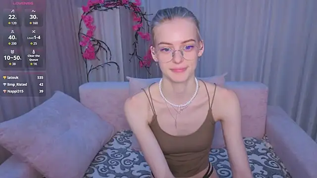 دردشة kittie_like18 الجنسية المباشرة