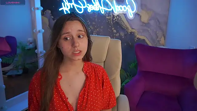 TinyNatalie 라이브 XXX 채팅