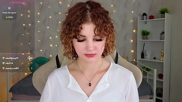 دردشة Kira__Fluffy الجنسية المباشرة