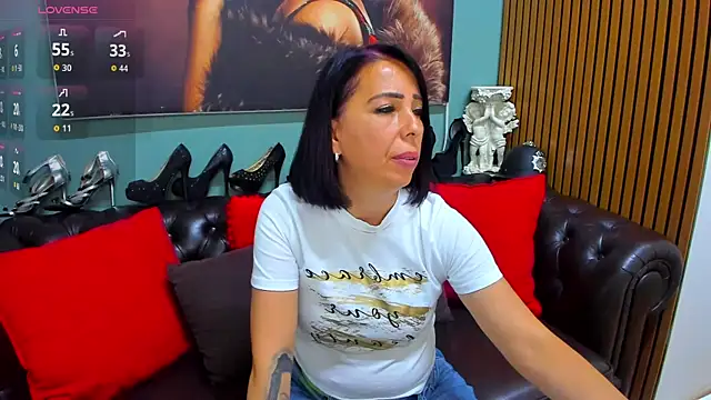 Chat XXX ao vivo de LauraSiin
