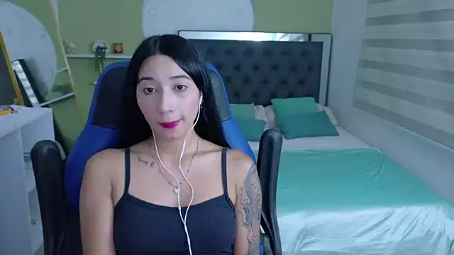 ivvoncute's Live XXX Chat