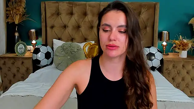LunaKale Adlı Modelin Canlı XXX Sohbeti