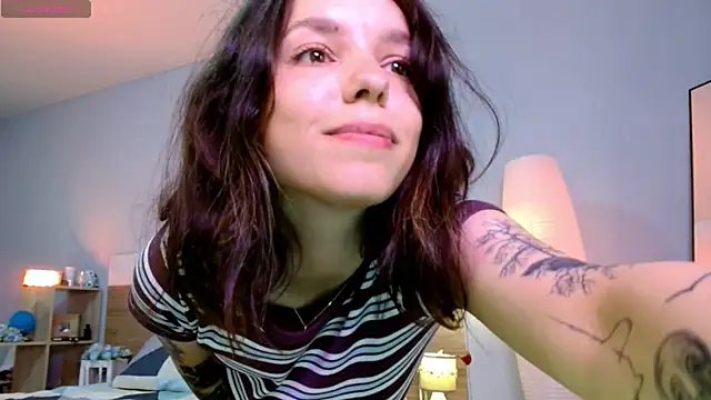 Maya_Campbell Adlı Modelin Canlı XXX Sohbeti