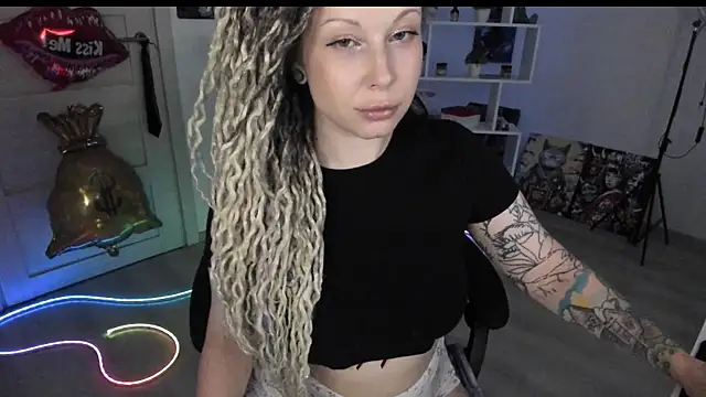 Czat XXX na żywo – HoneySallyMoore