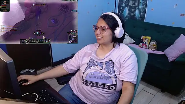ohmysqueak's Live XXX Chat