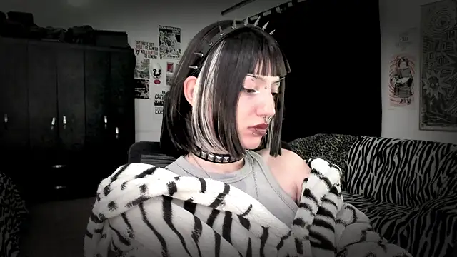roxy_toxicn Live XXX chat