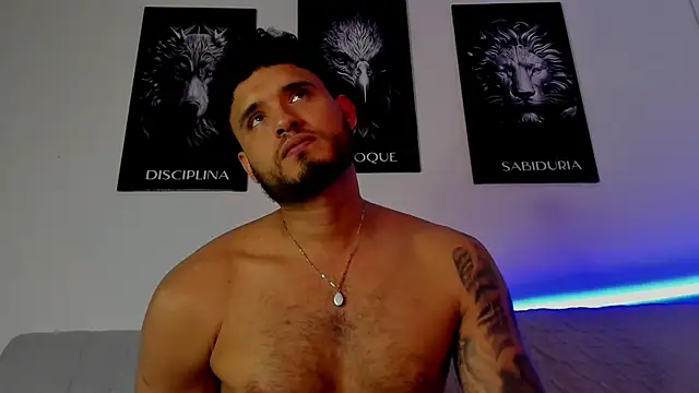 Chat XXX en directo de AUSTINN_TORRES
