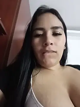 Karla__Morrison 现场XXX聊天