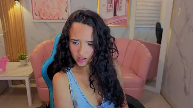 bella_vibess_sのライブXXXチャット