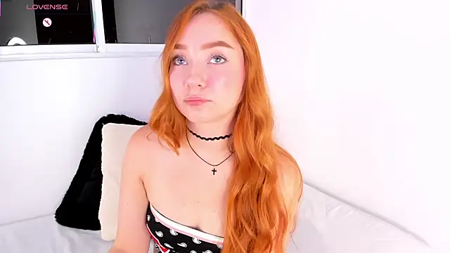 CamiiLovers' Live XXX Chat