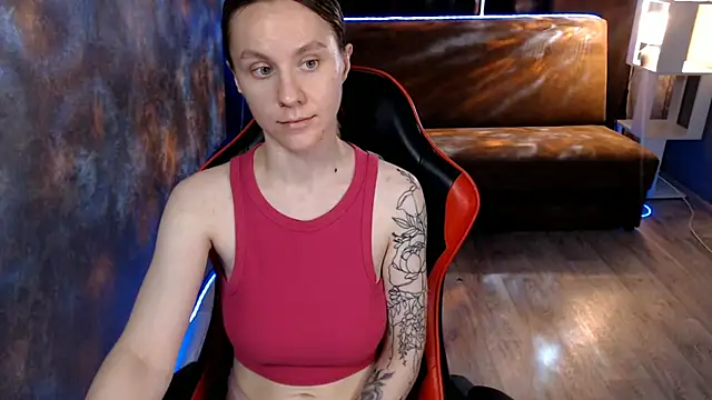 Chatroom XXX en direct de MiaBun1
