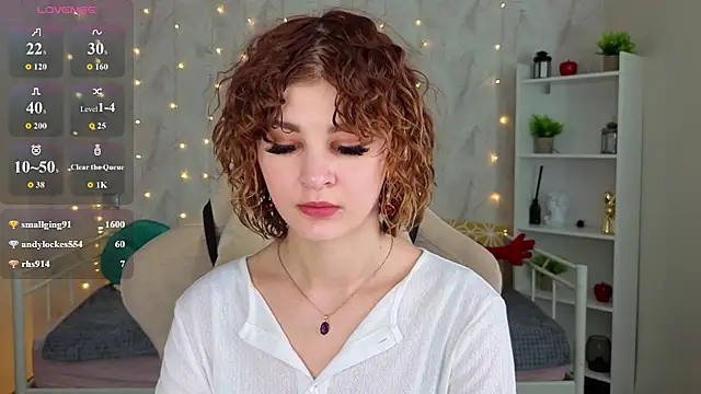 Kira__Fluffy's Live XXX Chat