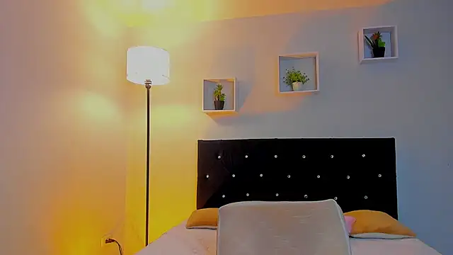 Victoria_Rose_ Live XXX-chat