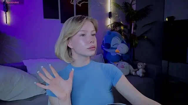Chat XXX en directo de emilyshepar_d