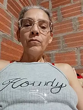 Chat +18 de NanitaFun ao vivo