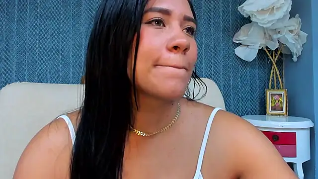 Chatroom XXX en direct de sofhia_lopez