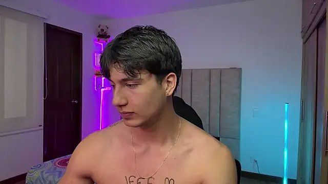 Chat XXX ao vivo de CHRIS_MORGAN1