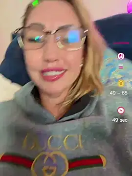 RAIRAsexy's Live XXX Chat