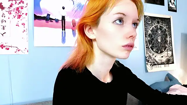 Kiara_Age Chat XXX in diretta