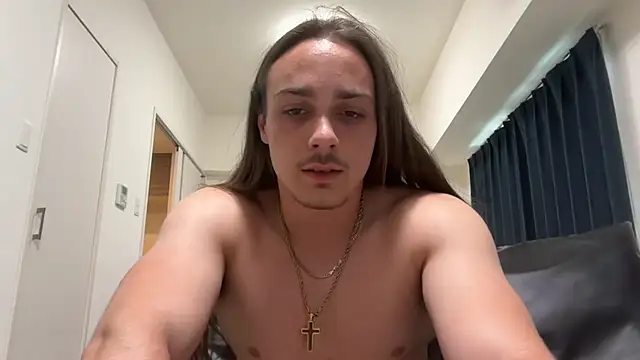 DaddyDickStrocker élő XXX-chatje