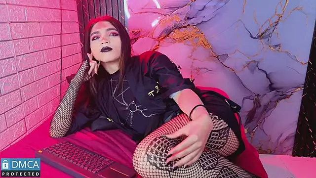 Czat XXX na żywo – MaeveKuro
