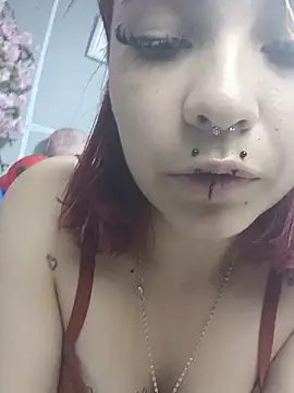 Živý XXX chat Megam_white