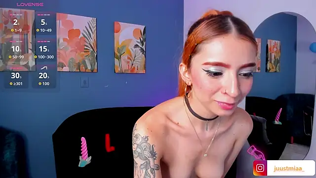 Justmia69's Live XXX Chat