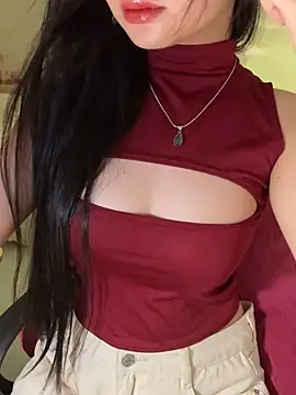 IN_ha1 Adlı Modelin Canlı XXX Sohbeti