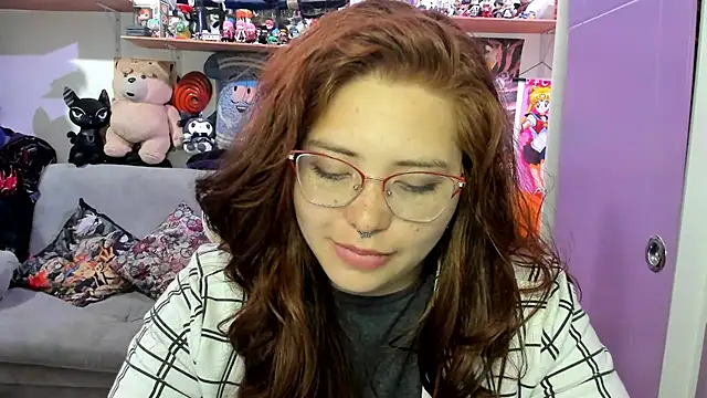 soficammy Adlı Modelin Canlı XXX Sohbeti
