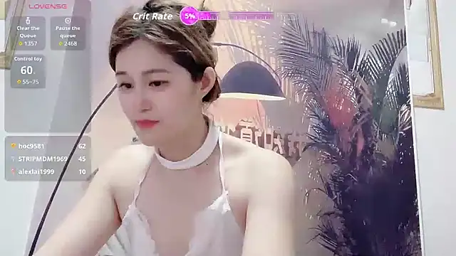 Summer-C's Live XXX Chat