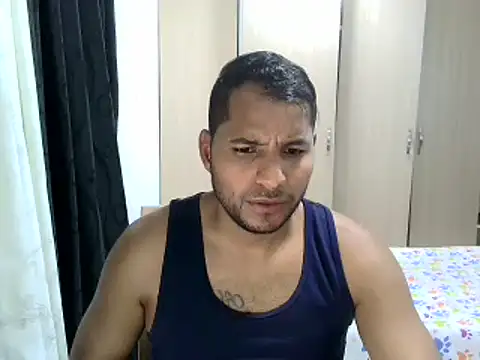 Czat XXX na żywo – Bruno_vip