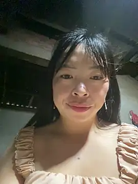 Onehitttn Live XXX chat