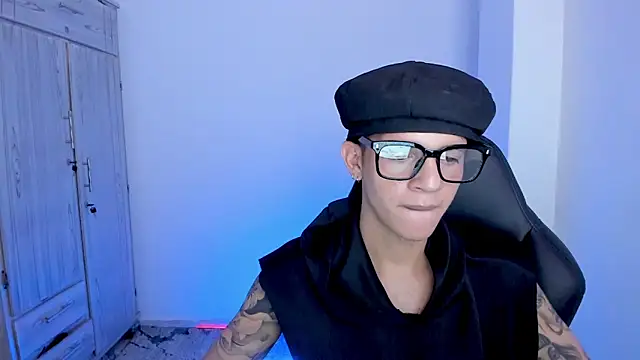 tylerrnova Live XXX-chat