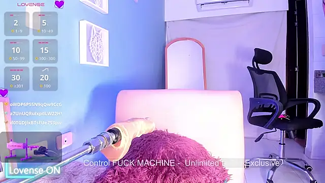 Chatroom XXX en direct de Valentina_Rujano