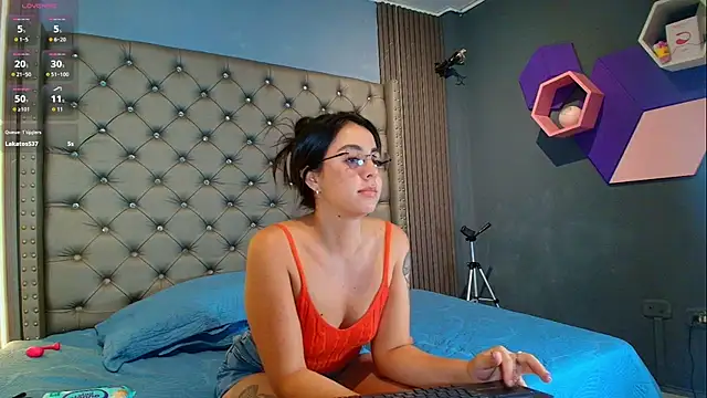 CORAL_FOX 라이브 XXX 채팅
