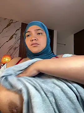 sweetmuslim01 Adlı Modelin Canlı XXX Sohbeti