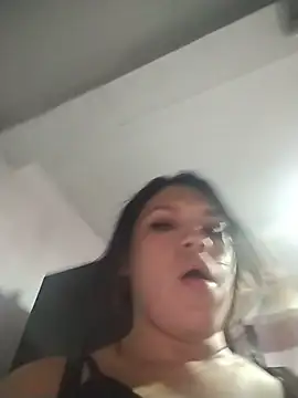 kimCosseyy 现场XXX聊天