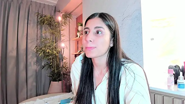 צ'אט XXX בשידור ח י של IsabelaStefano