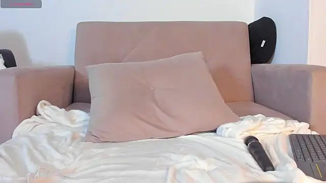 marie_pourtoii Adlı Modelin Canlı XXX Sohbeti