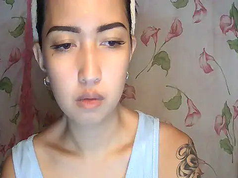 Chatroom XXX en direct de XXnaughty_08XX