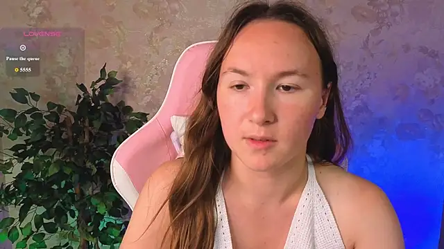 Chat +18 de SindieStormm ao vivo